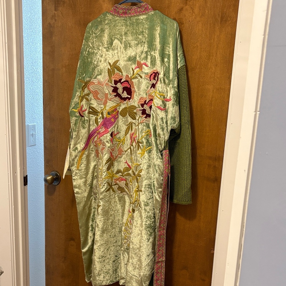 474. Aratta Embroidered Green Velvet & Knit Open Cardigan - Picture 3 of 5